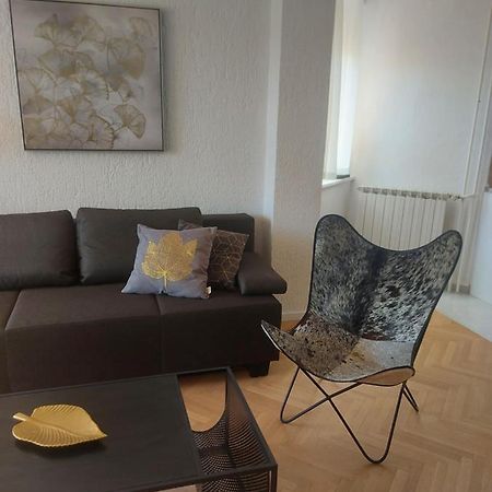 Apartments Fugosic Punat Exterior photo