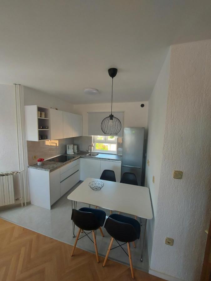 Apartments Fugosic Punat Exterior photo