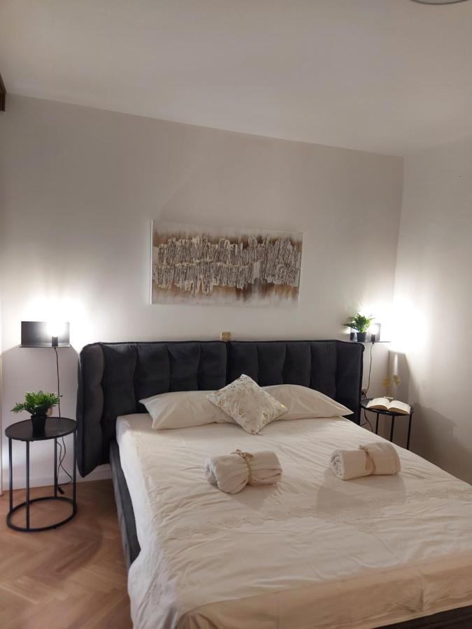 Apartments Fugosic Punat Exterior photo